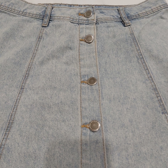 Denim Skirt - Picture 2 of 3